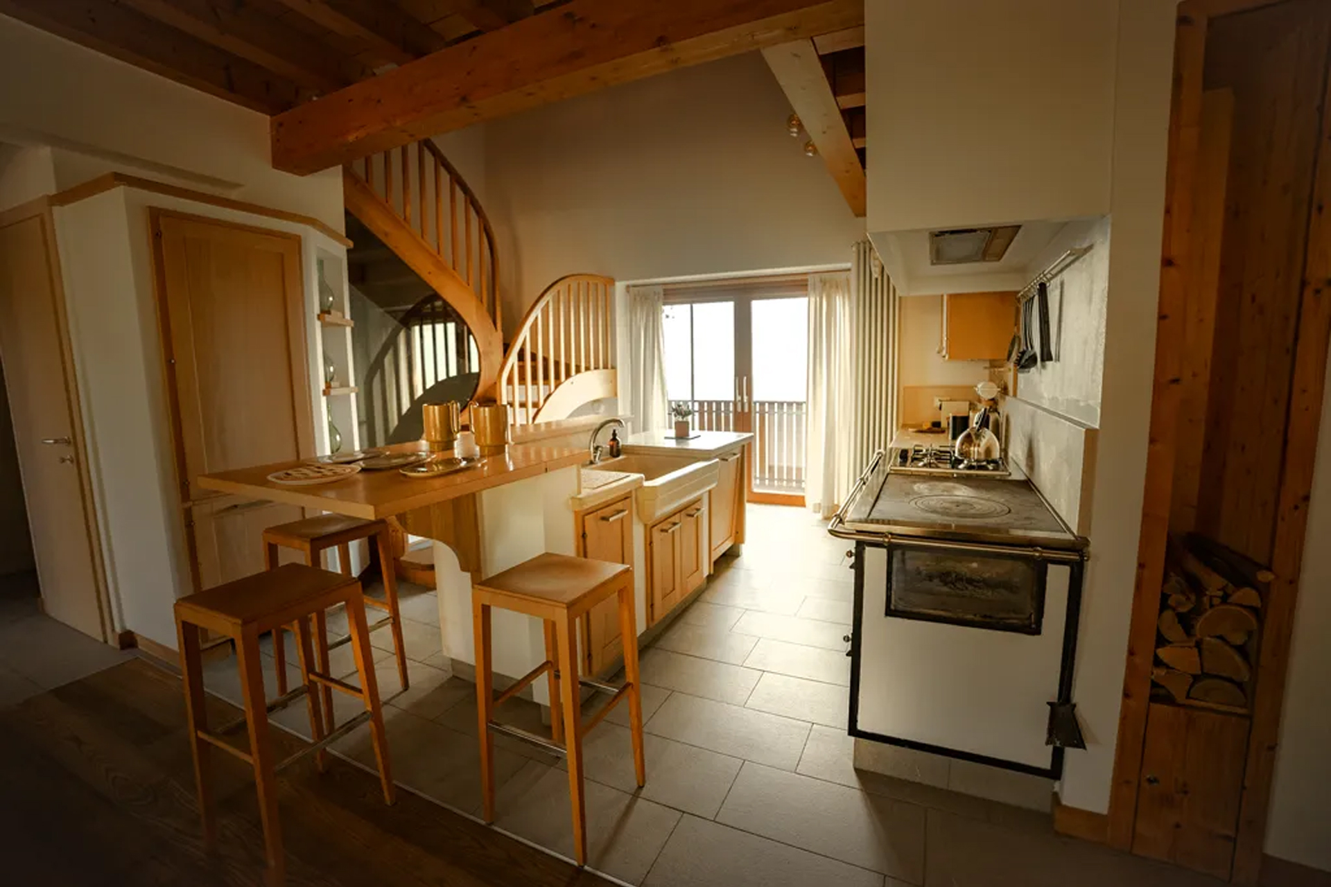 Photograph showing the kitchen of Villa Ronco Albina